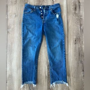 Levi’s Cropped Denim